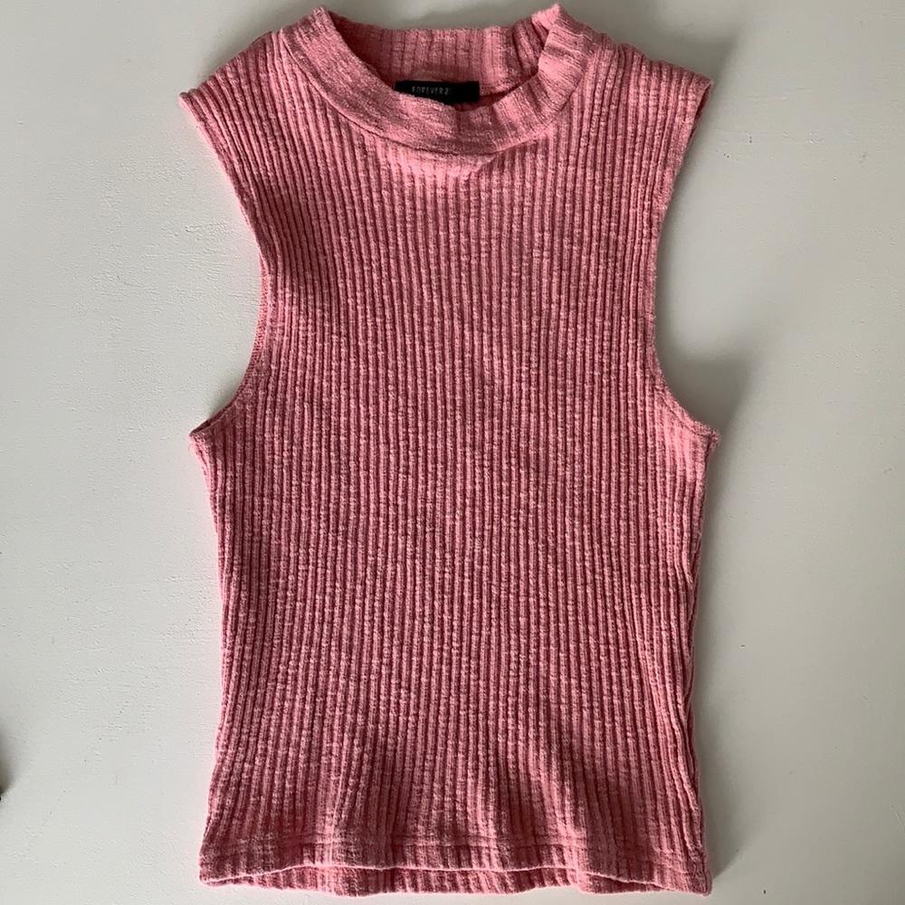 Light Pink Sleeveless Sweater Turtleneck